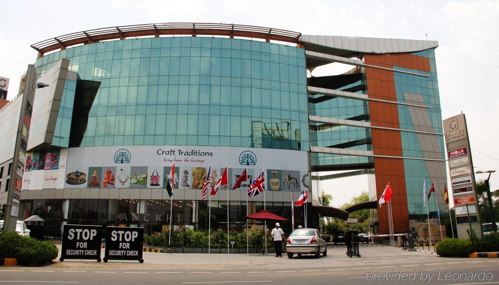 Galaxy Hotel & Spa Gurgaon Exterior foto