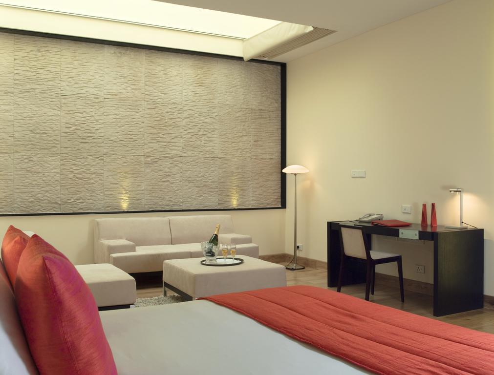 Galaxy Hotel & Spa Gurgaon Exterior foto