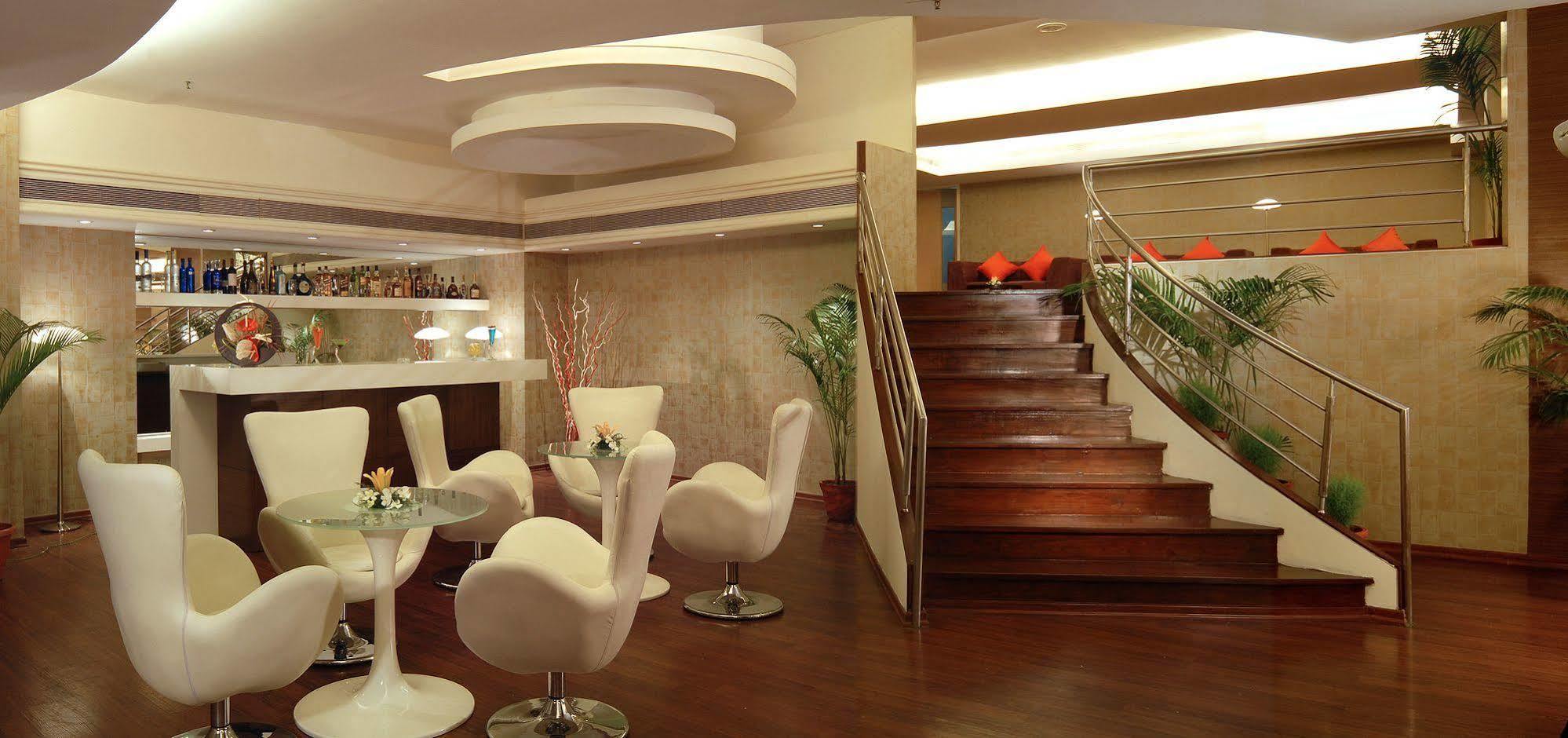 Galaxy Hotel & Spa Gurgaon Exterior foto